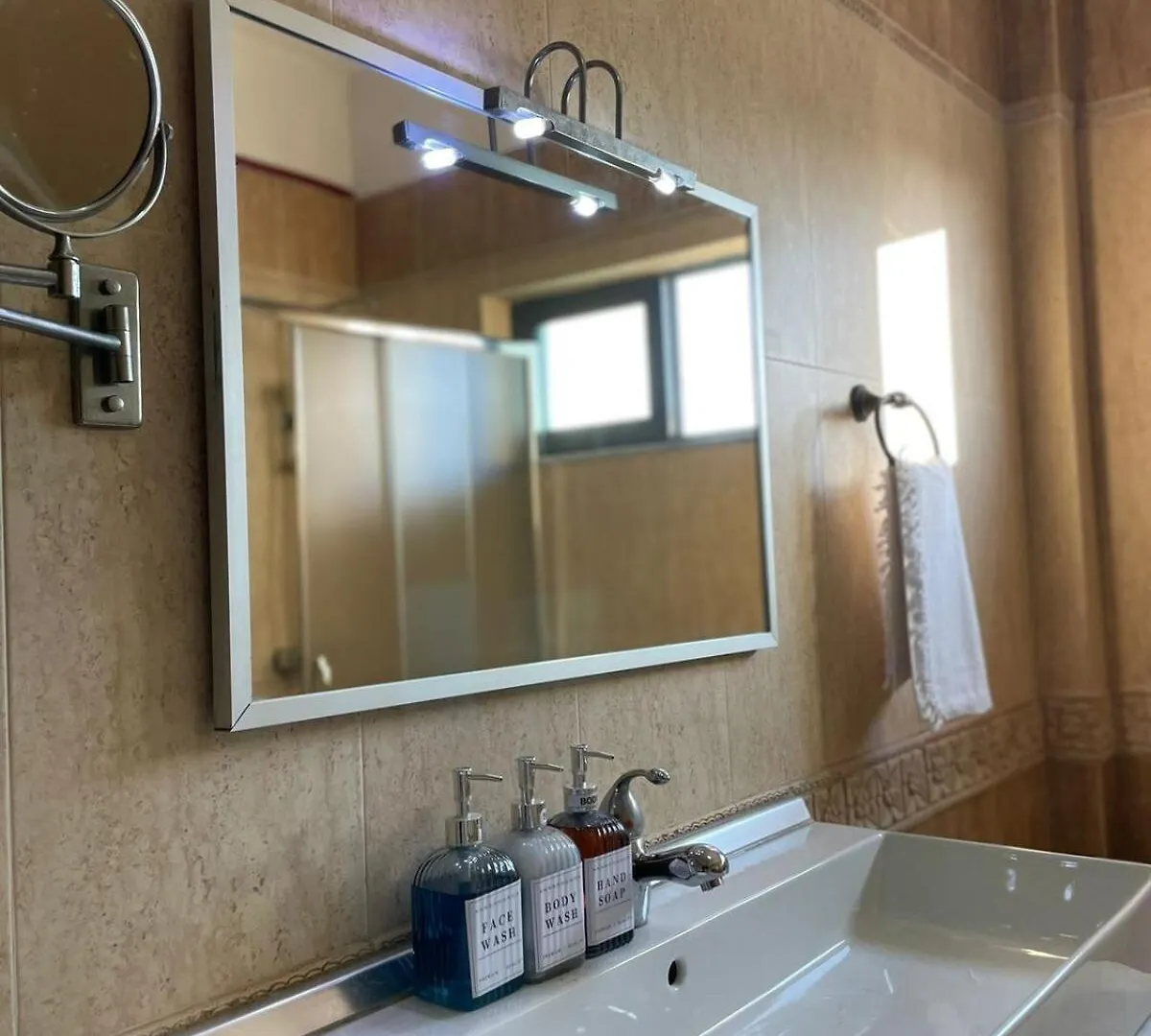شقة Tirana Grand Nest With 2 Balconies 0*,